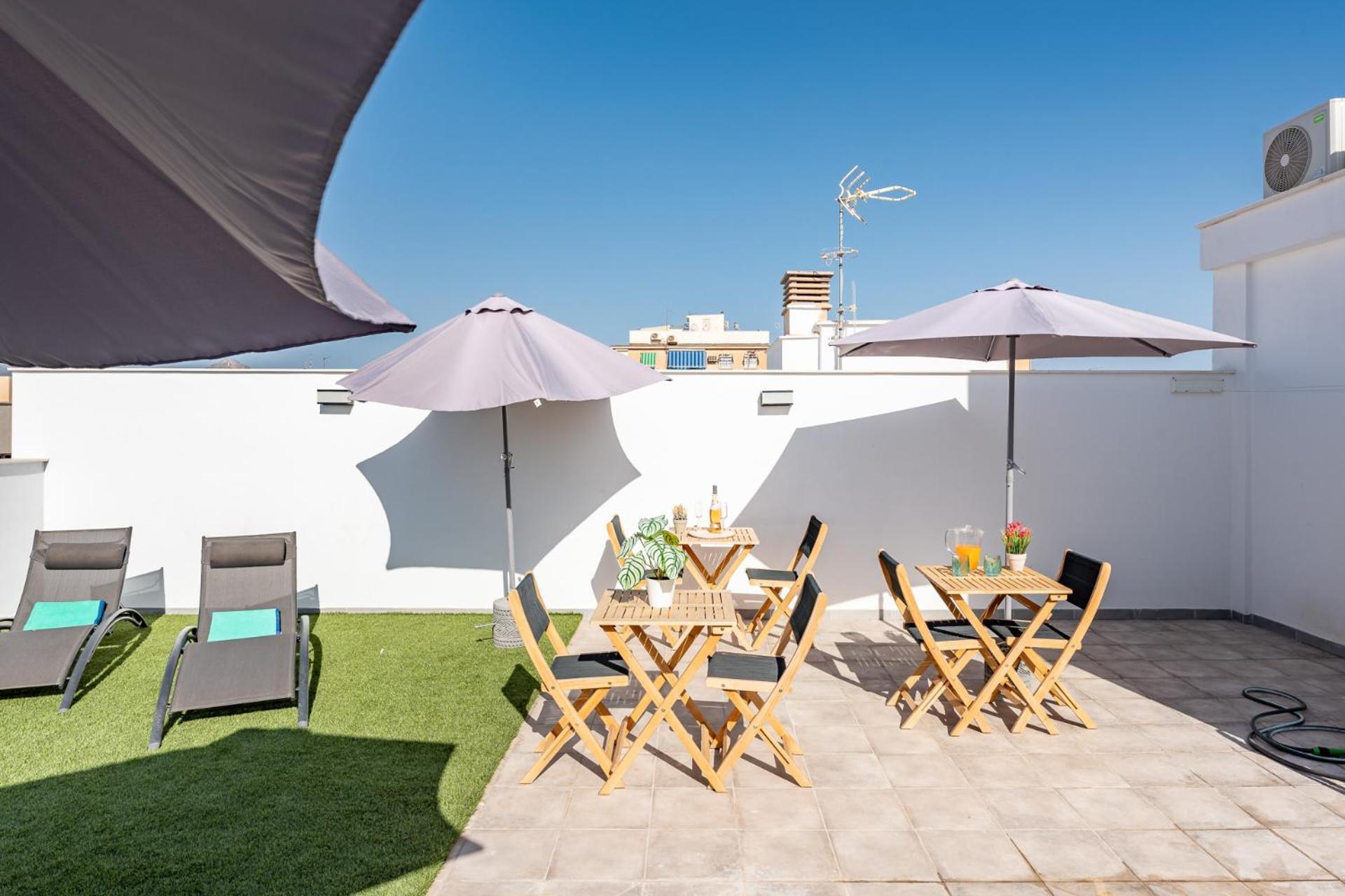 Malagasuite Comfortable 4 * Malaga
